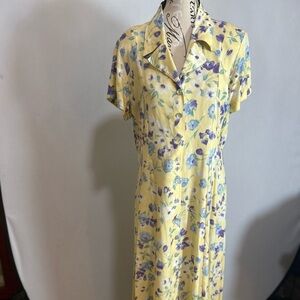 Stonebridge Petites Vintage Floral Yellow Maxi Dress Size 12P.